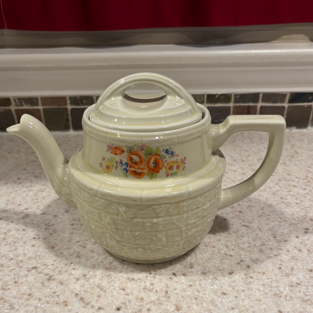 Vintage Drip O Lator coffee pot
